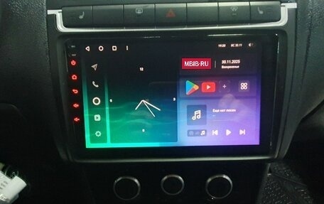 Volkswagen Polo VI (EU Market), 2011 год, 580 000 рублей, 13 фотография