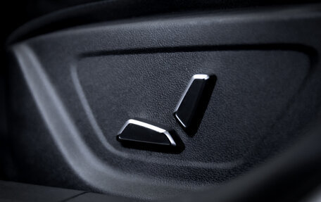 Geely Emgrand, 2024 год, 1 899 900 рублей, 20 фотография