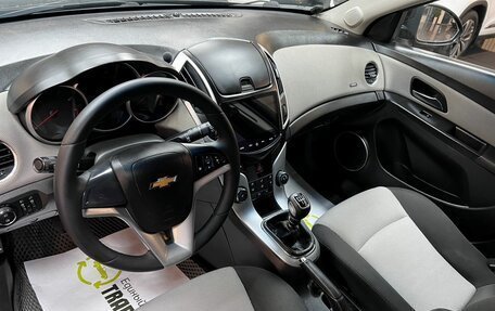 Chevrolet Cruze II, 2013 год, 845 000 рублей, 9 фотография