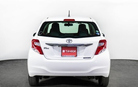 Toyota Vitz, 2016 год, 950 000 рублей, 4 фотография