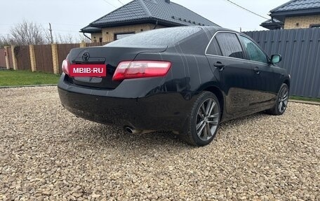Toyota Camry, 2007 год, 970 000 рублей, 4 фотография