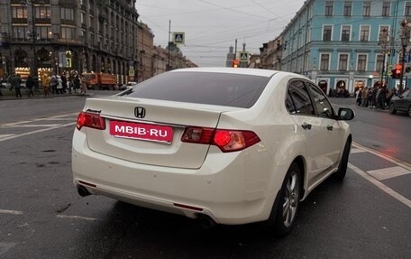 Honda Accord VIII рестайлинг, 2011 год, 1 650 000 рублей, 4 фотография