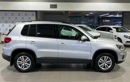 Volkswagen Tiguan I, 2011 год, 1 355 000 рублей, 4 фотография