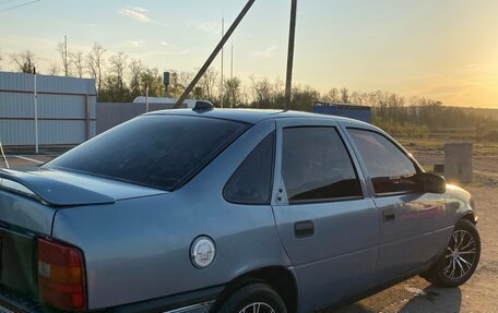 Opel Vectra A, 1989 год, 150 000 рублей, 3 фотография