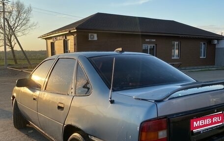 Opel Vectra A, 1989 год, 150 000 рублей, 4 фотография