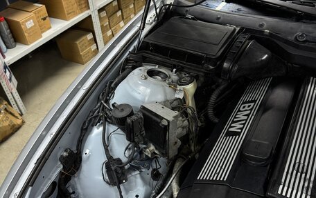 BMW 5 серия, 1998 год, 500 000 рублей, 19 фотография