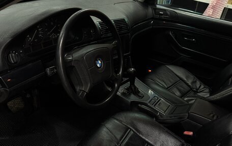 BMW 5 серия, 1998 год, 500 000 рублей, 29 фотография