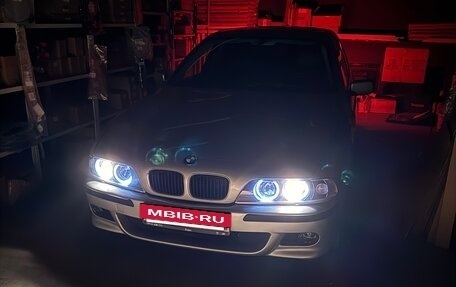 BMW 5 серия, 1998 год, 500 000 рублей, 26 фотография