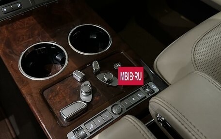 Volkswagen Phaeton I рестайлинг, 2012 год, 1 680 000 рублей, 9 фотография