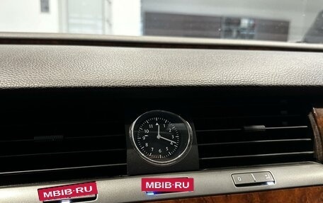 Volkswagen Phaeton I рестайлинг, 2012 год, 1 680 000 рублей, 15 фотография