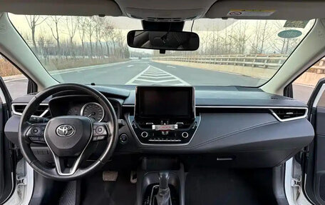 Toyota Corolla, 2021 год, 1 095 000 рублей, 9 фотография