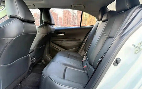 Toyota Corolla, 2021 год, 1 095 000 рублей, 8 фотография