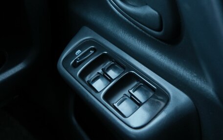 Suzuki Swift II, 2002 год, 329 000 рублей, 11 фотография