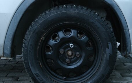 Suzuki Swift II, 2002 год, 329 000 рублей, 18 фотография