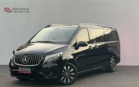 Mercedes-Benz Vito, 2021 год, 5 729 000 рублей, 1 фотография