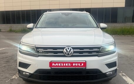 Volkswagen Tiguan II, 2020 год, 2 550 000 рублей, 8 фотография