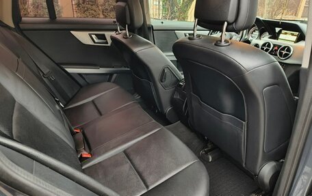 Mercedes-Benz GLK-Класс, 2015 год, 2 800 000 рублей, 28 фотография