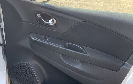 Renault Kaptur I рестайлинг, 2019 год, 1 112 000 рублей, 11 фотография