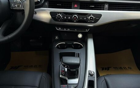 Audi A4, 2022 год, 2 150 000 рублей, 11 фотография