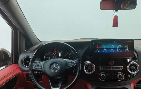 Mercedes-Benz Vito, 2021 год, 5 590 000 рублей, 11 фотография