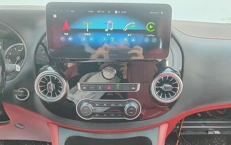 Mercedes-Benz Vito, 2021 год, 5 590 000 рублей, 14 фотография