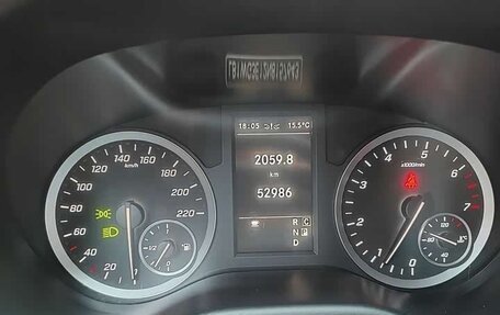 Mercedes-Benz Vito, 2021 год, 5 590 000 рублей, 13 фотография