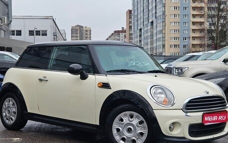 MINI Hatch, 2010 год, 799 000 рублей, 1 фотография