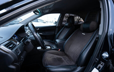 Toyota Camry, 2017 год, 2 140 000 рублей, 9 фотография