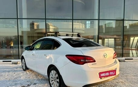 Opel Astra J, 2013 год, 700 000 рублей, 7 фотография