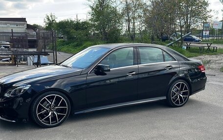 Mercedes-Benz E-Класс, 2014 год, 2 900 000 рублей, 2 фотография