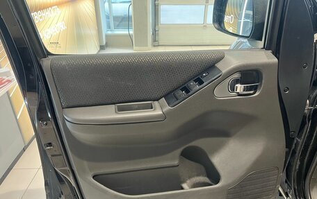 Nissan Navara (Frontier), 2010 год, 999 000 рублей, 8 фотография