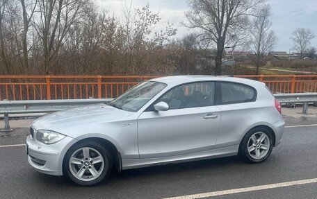 BMW 1 серия, 2007 год, 950 000 рублей, 3 фотография