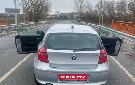 BMW 1 серия, 2007 год, 950 000 рублей, 8 фотография