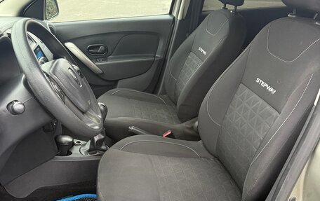 Renault Sandero II рестайлинг, 2015 год, 760 000 рублей, 10 фотография