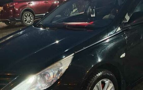 Hyundai Sonata VI, 2011 год, 1 000 000 рублей, 2 фотография