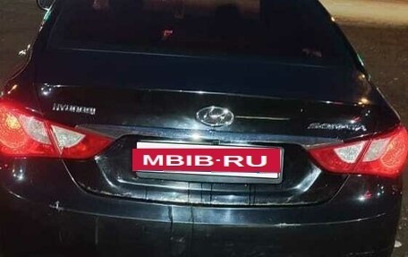 Hyundai Sonata VI, 2011 год, 1 000 000 рублей, 5 фотография