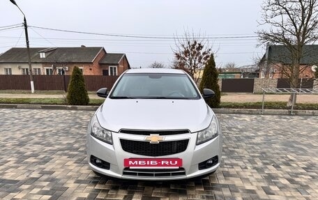 Chevrolet Cruze II, 2011 год, 820 000 рублей, 4 фотография