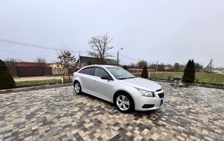 Chevrolet Cruze II, 2011 год, 820 000 рублей, 6 фотография