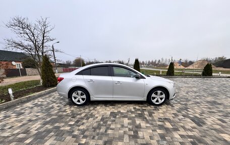 Chevrolet Cruze II, 2011 год, 820 000 рублей, 8 фотография