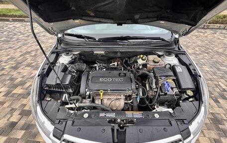 Chevrolet Cruze II, 2011 год, 820 000 рублей, 21 фотография