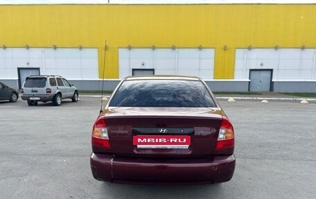 Hyundai Accent II, 2006 год, 300 000 рублей, 3 фотография