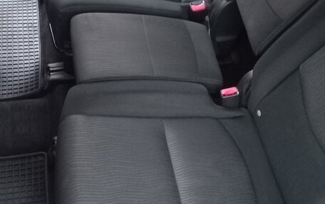 Mazda 5 I рестайлинг, 2008 год, 690 000 рублей, 18 фотография