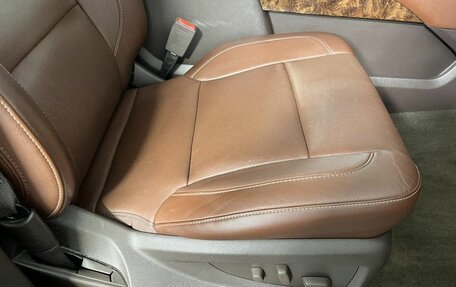 Chevrolet Tahoe IV, 2018 год, 3 899 000 рублей, 18 фотография