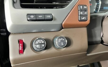 Chevrolet Tahoe IV, 2018 год, 3 899 000 рублей, 22 фотография