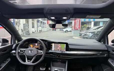 Volkswagen Golf VIII, 2021 год, 1 849 111 рублей, 11 фотография