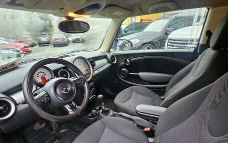 MINI Hatch, 2010 год, 799 000 рублей, 5 фотография