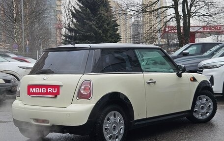 MINI Hatch, 2010 год, 799 000 рублей, 3 фотография