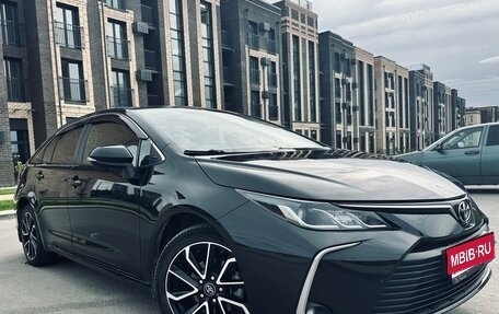 Toyota Corolla, 2021 год, 2 300 000 рублей, 1 фотография