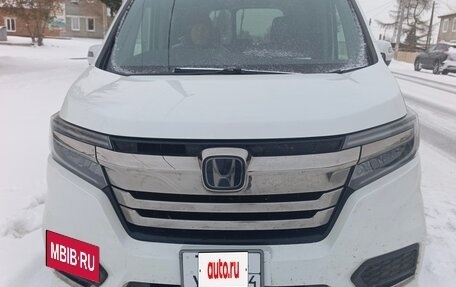 Honda Stepwgn IV, 2019 год, 2 550 000 рублей, 1 фотография