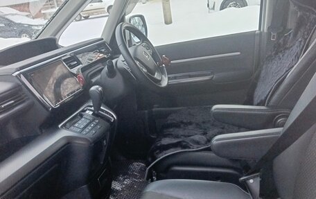 Honda Stepwgn IV, 2019 год, 2 550 000 рублей, 8 фотография